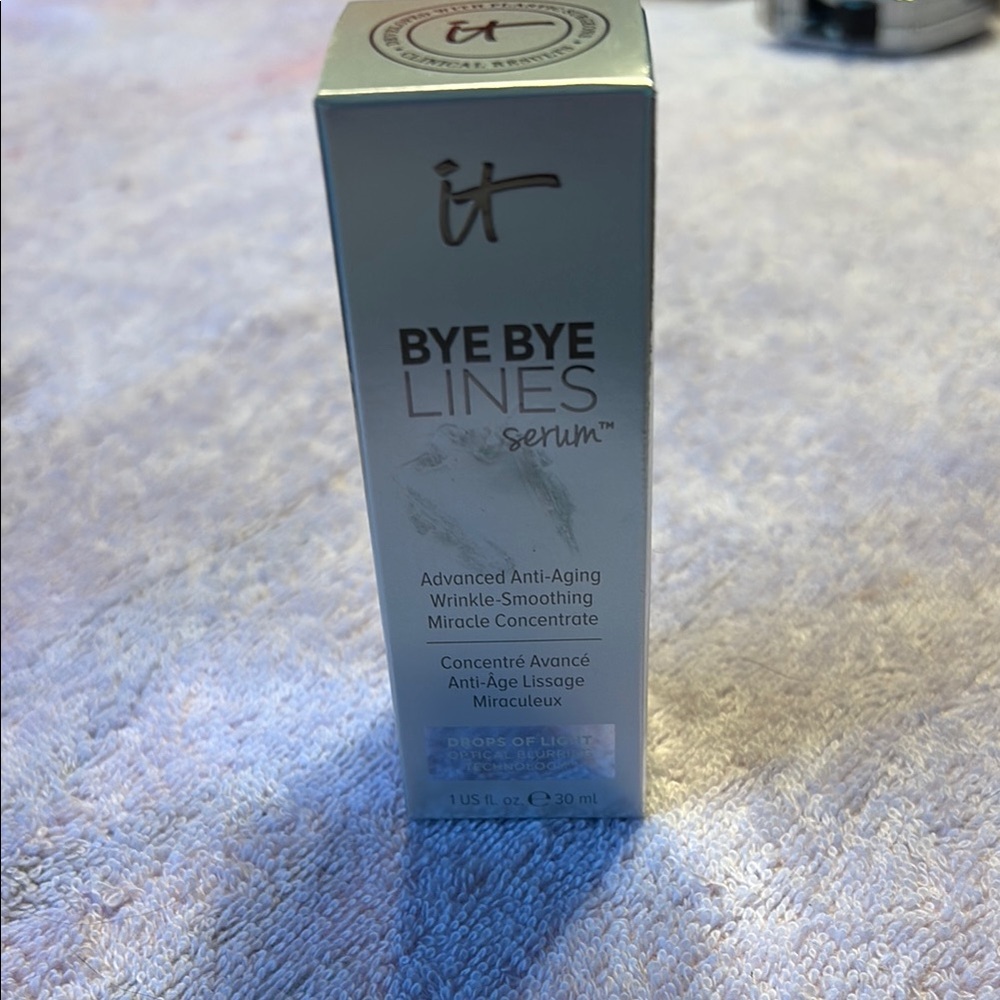IT Cosmetics Bye Bye Lines Serum